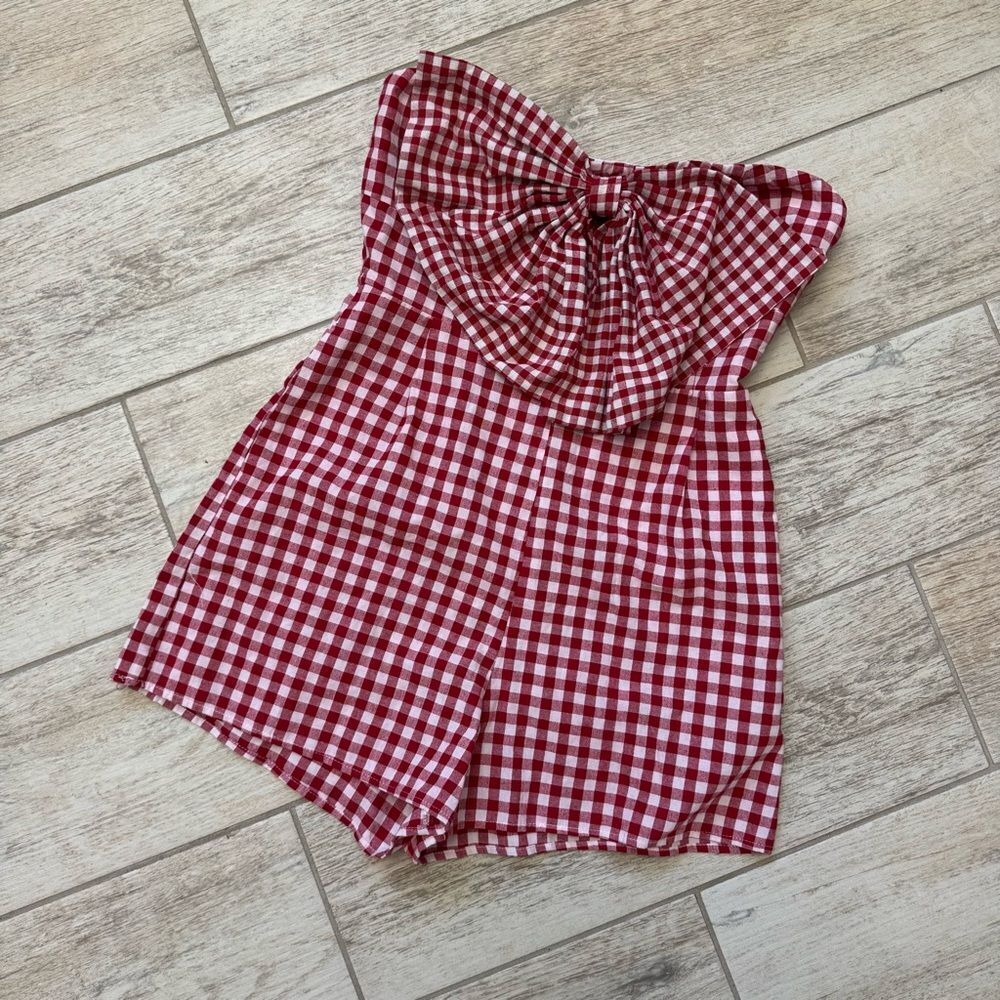 Petal & Pup Red Gingham Romper Medium NWOT